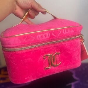 NWT Juicy Couture Velvet Travel Cosmetic Bag